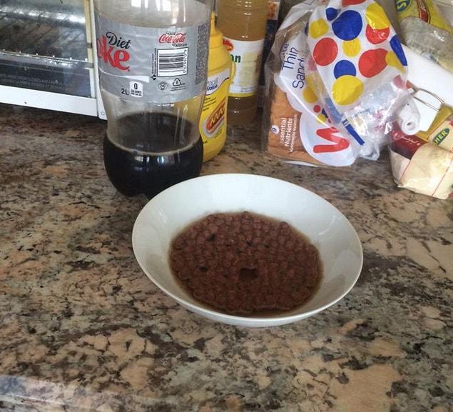 7. The only liquid you're supposed to use with cereal is milk. Not heated milk, not water and not coke. Coke, really?