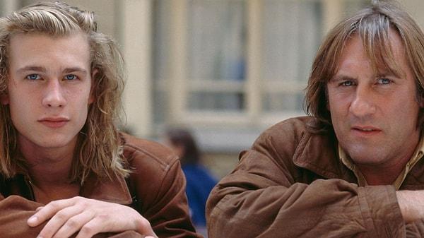 2. Fransız sinemasının önemli aktörlerinden Gerard Depardieu ise oğlunu zatürre nedeniyle kaybetti.