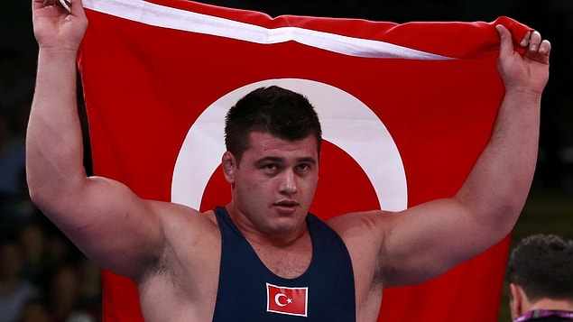 8 madalyanın 5'i güreşten