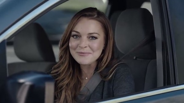 3. Впрочем, последнее время девушка явно шла на поправку. Причиной тому стала любовь.