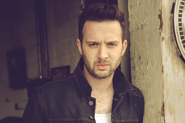 8. Eddie Kaye Thomas(Paul Finch)