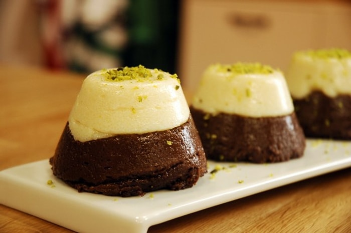 "Ay Vallahi Tatlıya Bir Lokma Yer Kalmadı" Cümlesine İzin Vermeyecek 15 Hafif Tatlı Tarifi