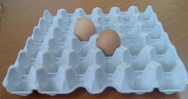 1. "Markette reyonlara 12'li yumurta kutusu dizerken aniden birisi kayıp düşmeye başladı. Tam zamanında sağ ayağımı kaldırmayı başardım ve kutu tamamiyle dengeli bir şekilde durdu."