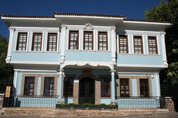 58. Uşak Atatürk ve Etnografya Müzesi