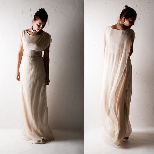 14. Воздушное платье с пелериной, чтобы почувствовать себя греческой богиней