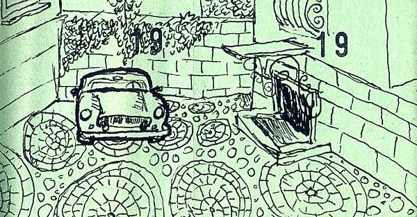 6. Шикарная машина у красивого дома.