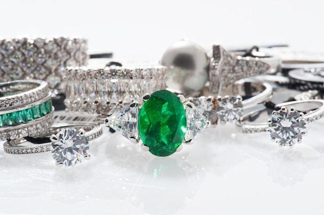 21. The finest quality emeralds are worth more than diamonds.