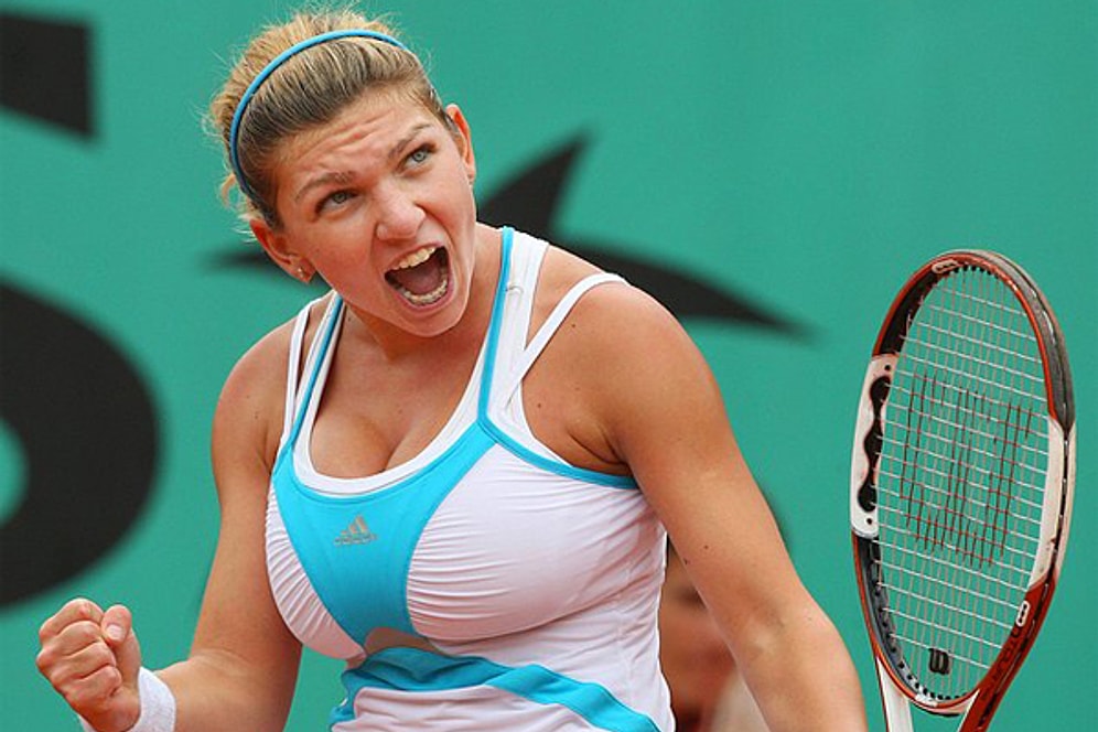 Sizin de Aklınıza Takılmış Olabilir: Sporcu Kadınların Memeleri Neden Küçüktür?