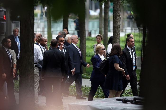 Hillary Clinton'a Zatürre Teşhisi