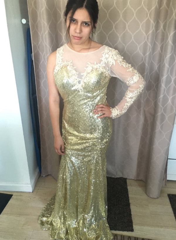 Примерка платья в реальной жизни