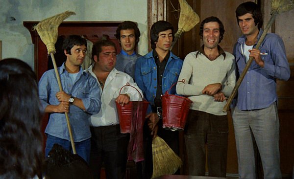 1974 yılında Ertem Eğilmez'in yönettiği Rıfat Ilgaz'ın aynı adlı eserinden uyarlanan Hababam Sınıfı(1975) adlı filmde Damat Ferit adlı karakteri canlandırdı