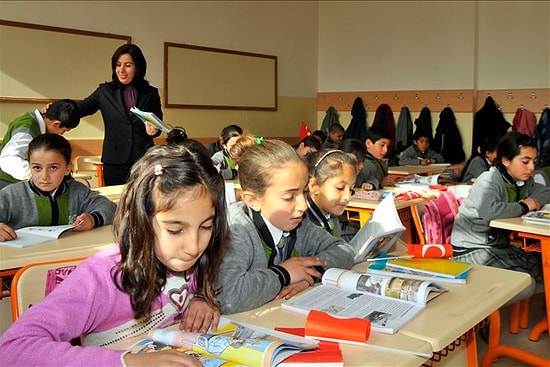 MEB'e Göre 58 Ders Kitabında FETÖ İzi Var