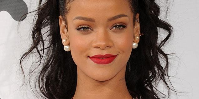 6. Rihanna - 2015
