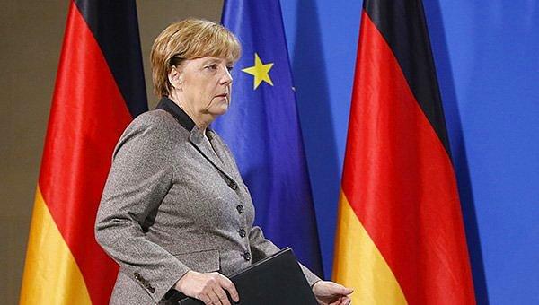 Başbakan Angela Merkel'in genel başkanlığını yaptığı Hristiyan Demokrat Birlik Partisi (CDU) de 5 yıl önce yapılan seçimlere göre yüzde 5,2 oranında oy kaybederek yüzde 18,1'de kaldı.