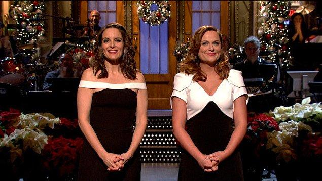 4. Komedi Kategorisinde En iyi Kadın Konuk Oyuncu: Tina Fey ve Amy Poehler, Saturday Night Live