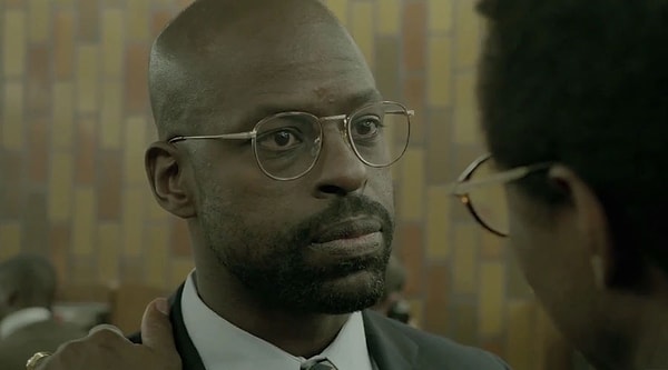 19. Лучший актер второго плана в мини-сериале или телефильме