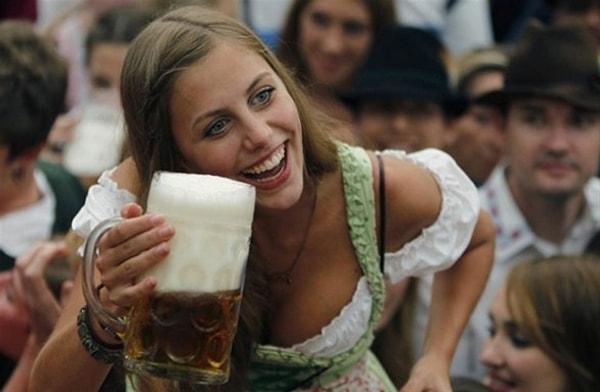 9. Almanya’da başlayan Oktober Fest Bira Festivali’nin tüm dünyaya yayılması
