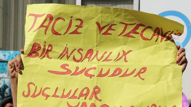12. Kişiye yemek ısmarlamanın, hediye almanın ya da herhangi bir şeyini ödemenin şu veya bu şekilde size geri döneceğini düşünmek