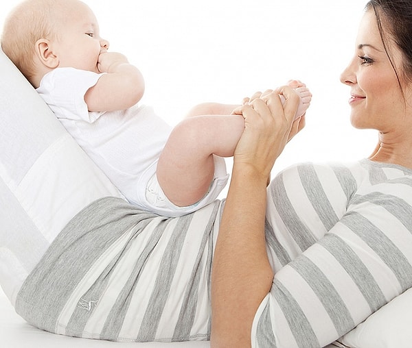 16. Вам тут же прописывают контрацептивы. Врач постоянно будет говорить вам о том, насколько вы сейчас фертильны и насколько велик риск забеременеть снова. Вот только они забывают об одной важной вещи – вы больше никогда не будете заниматься сексом. Вы вообще больше не хотите видеть пенис. И если один из них окажется неподалеку от вас, вы, скорее всего, уничтожите его во имя женщин во всем мире. Конец.