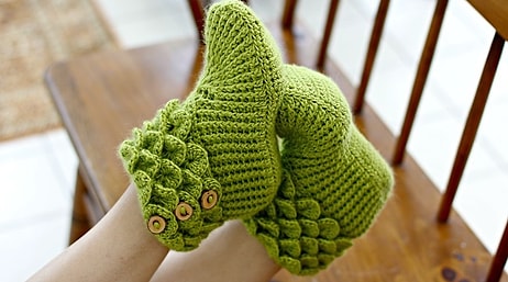 Вязаный тренд этой осени: драконьи тапочки согреют ваши ножки в непогоду