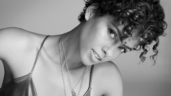 8. Алиша Киз