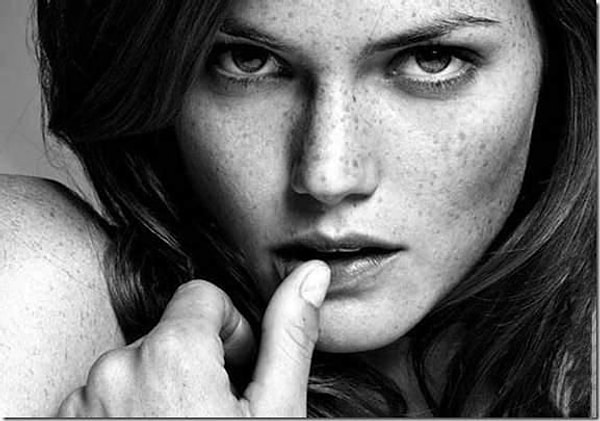 8. Им неприятны публичные проявления чувств