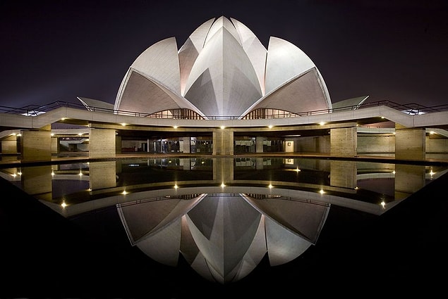 12. Lotus Tapınağı, Yeni Delhi, Hindistan