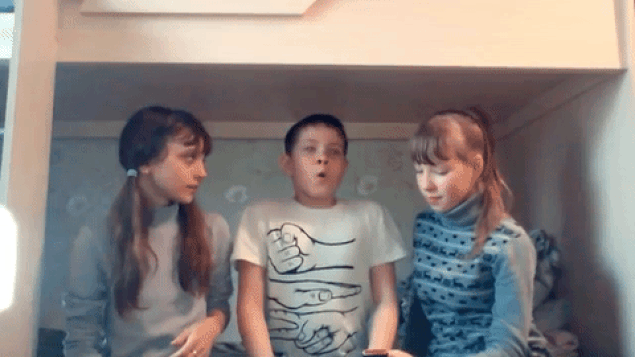 s-67aa18061458c6c6db57a658d2b0389bd1196b6b.gif