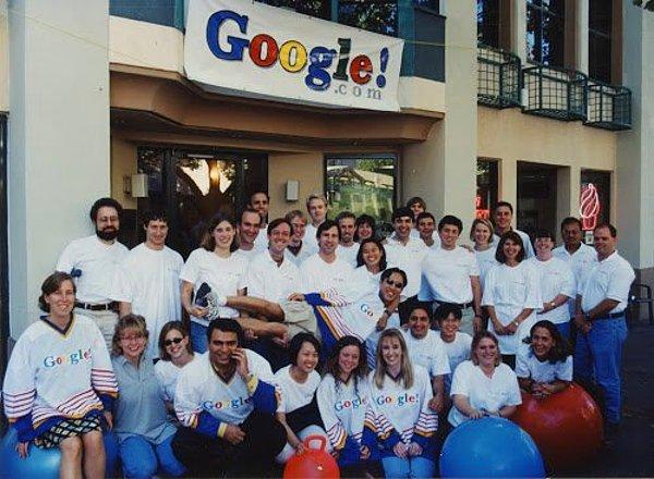 14. Google Palo Alto'daki ofisine artık sığmıyordu.