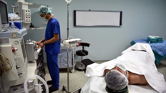 Fransa'da Bir Türk Sahte Diplomayla 8 Yıl Doktorluk Yapmış!