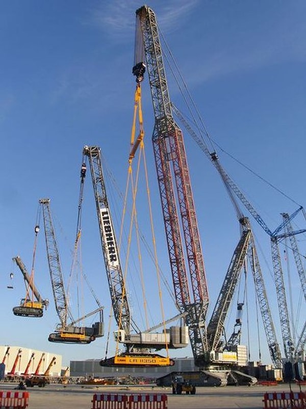 10. Демонстрация возможностей немецких кранов.