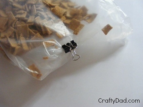 Make sure you have some paper clips around the kitchen! Super useful!
