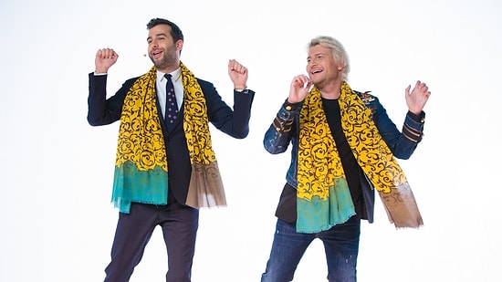 Иван Ургант & Николай Басков – пародия на Pen Pineapple Apple Pen