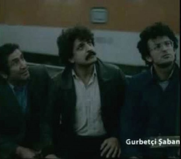 5. Renkli kişiliğiyle sinema dünyasına da ufak bir katkı yapmış ve Gurbetçi Şaban filminde ufak bir rol almıştır.