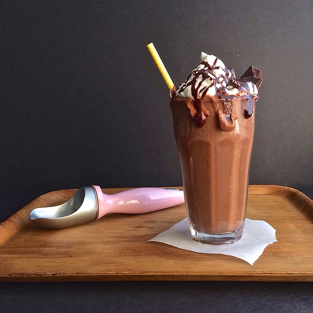 Çikolatalı milkshake