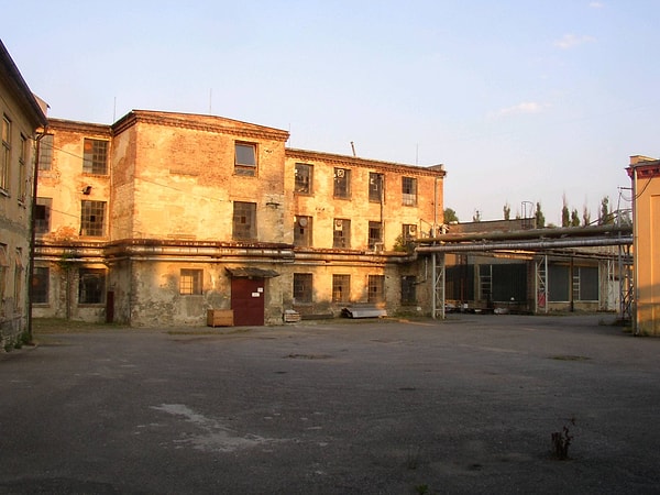 Bin 200 kişinin hayatını kurtardığı fabrika, 2010 yılında bu yana ziyarete açık