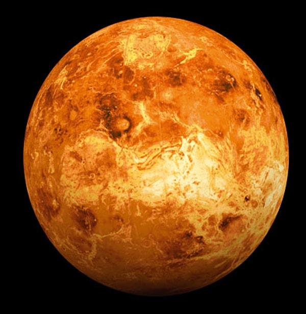 1. Venüs'te bir gün, bir Venüs yılından daha uzundur.