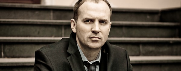 9. По его словам, от рассказанных Мариной подробностей семейной жизни, у него «волосы встали дыбом».