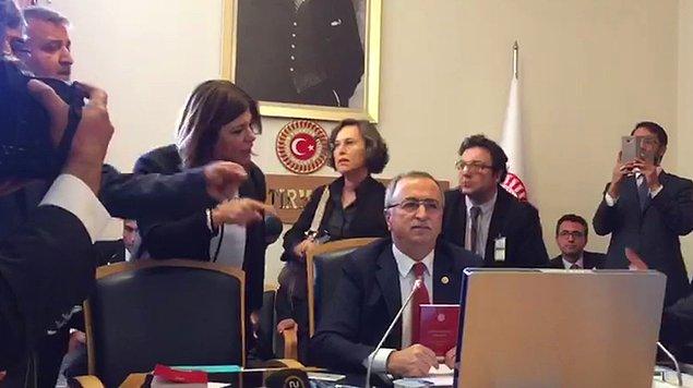 Komisyon başkanı Reşat Petek ise söz almak isteyen HDP’li vekil Mithat Sancar’a izin vermedi.