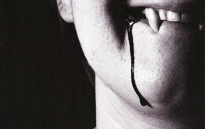 Ürkmeye Hazır Olun! Vampirlerin Günümüzde Gerçekten de Var Olduğunu Biliyor muydunuz?