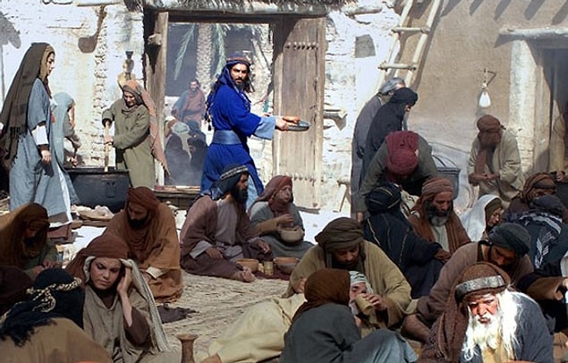Film daha çok Hz.Muhammed'in çocukluk ve gençlik döneminde geçiyor.