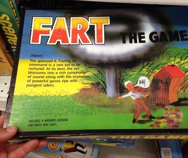 9. И настольная игра, которая учит пукать по команде