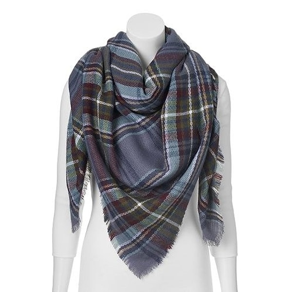 27. Стильный шарф под шотландку сделает необыкновенным даже самый пасмурный день