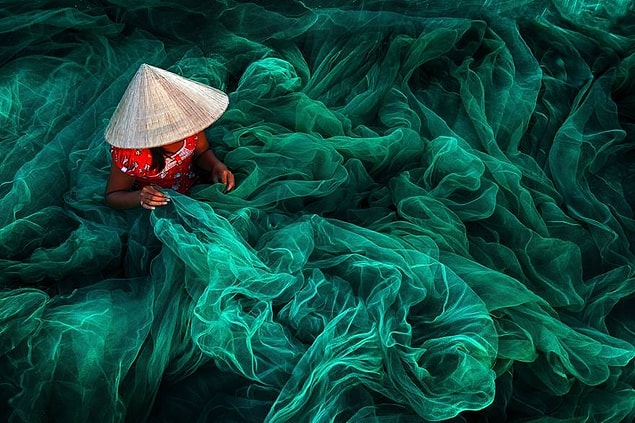 1. Phan Rang Fishing Net Making, Vietnam (1st Place In Open Color Category)