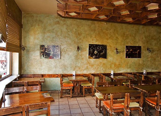 2. Külüstür Pub