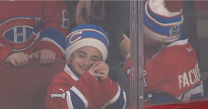 Hokey Oyuncularının Ne Kadar Sıcakkanlı Olduğunu Gösteren Sımsıcak Görüntüler