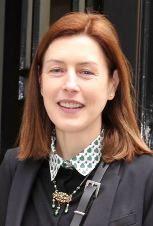 William's (Hugh Grant) ex, Bella who has walking disabilities.