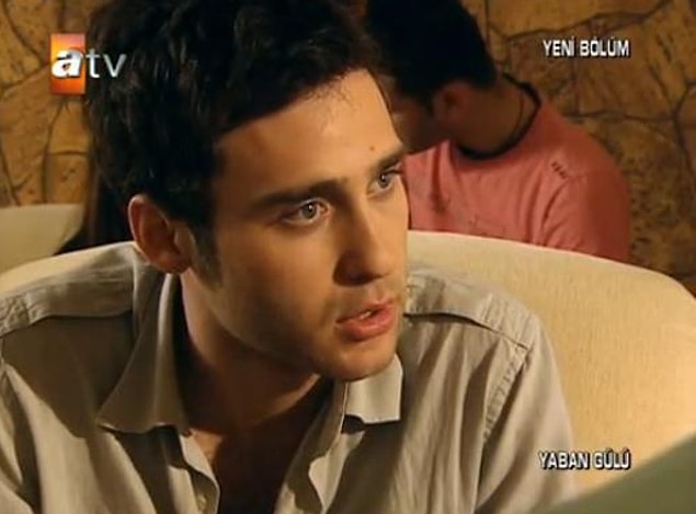 9. Oyunculuk kariyeri ilk olarak 2008 yılında yayınlanan ''Yaban Gülü'' dizisi ile başladı.