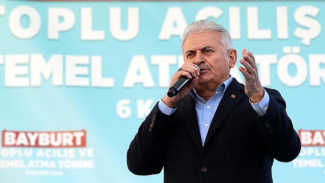 Yıldırım: "Yol yakınken bu yanlıştan dönün"