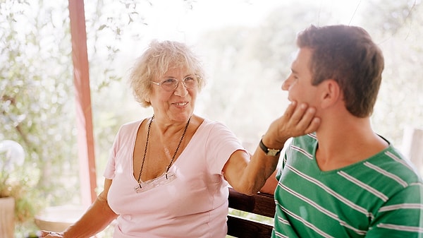 18. Уделите хотя бы час в день своим родителям